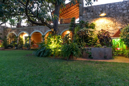 Amora Karina Vacation Rental 16