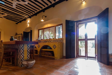 Amora Karina Vacation Rental 29