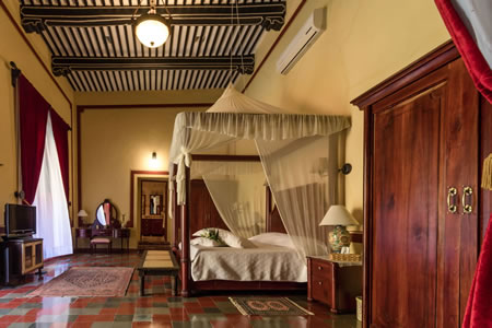 Amora Karina Vacation Rental 32