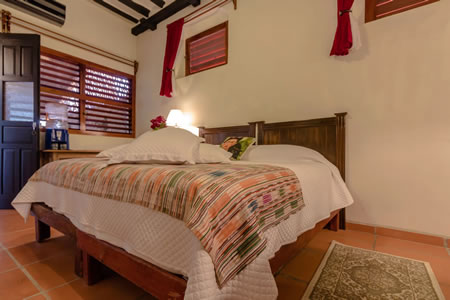 Amora Karina Vacation Rental 38